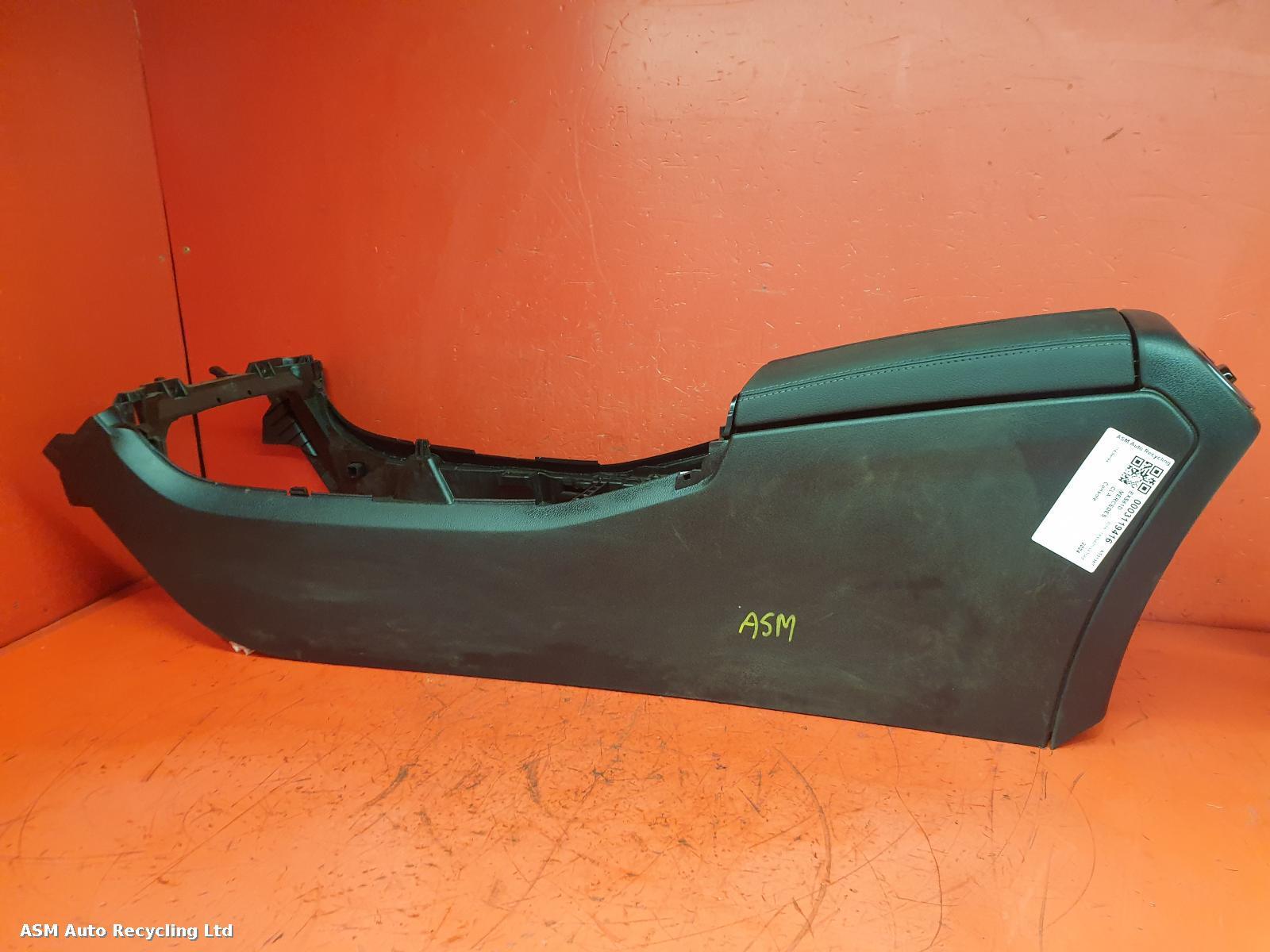 View Auto part Console Mercedes Cla 2024
