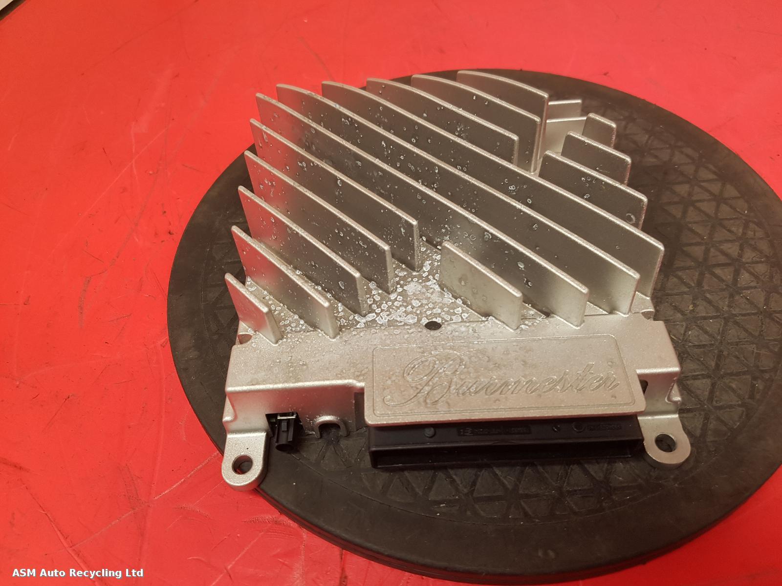 View Auto part Amplifier Unit Mercedes Cla 2024