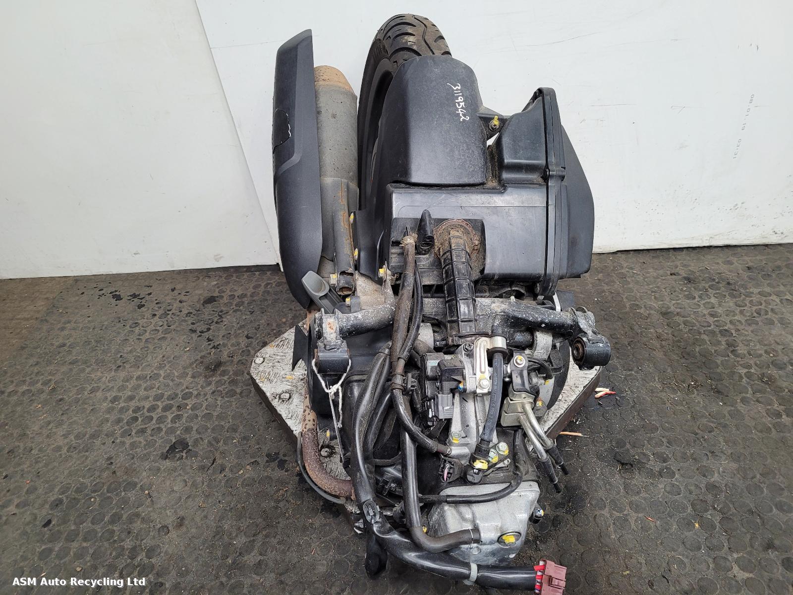 View Auto part Engine Honda Vision 2022