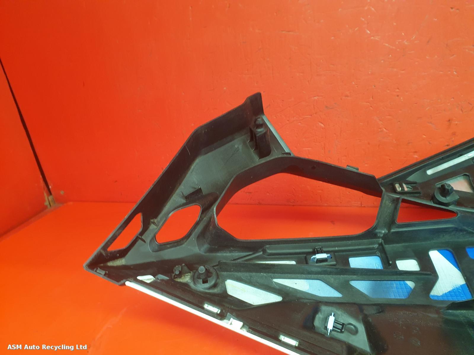 View Auto part LH Middle Fairing Honda Crf1100l 2019