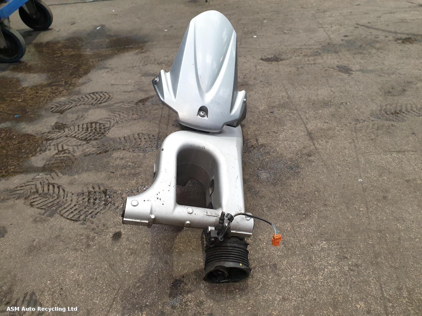 View Auto part Swing Arm Honda Vfr 1200 2010