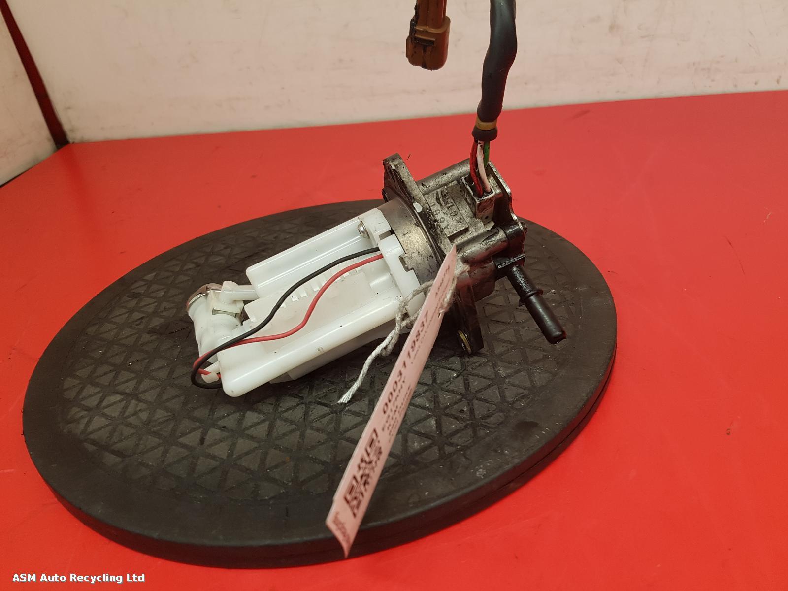 View Auto part Fuel Pump Ktm 690 Duke 2017