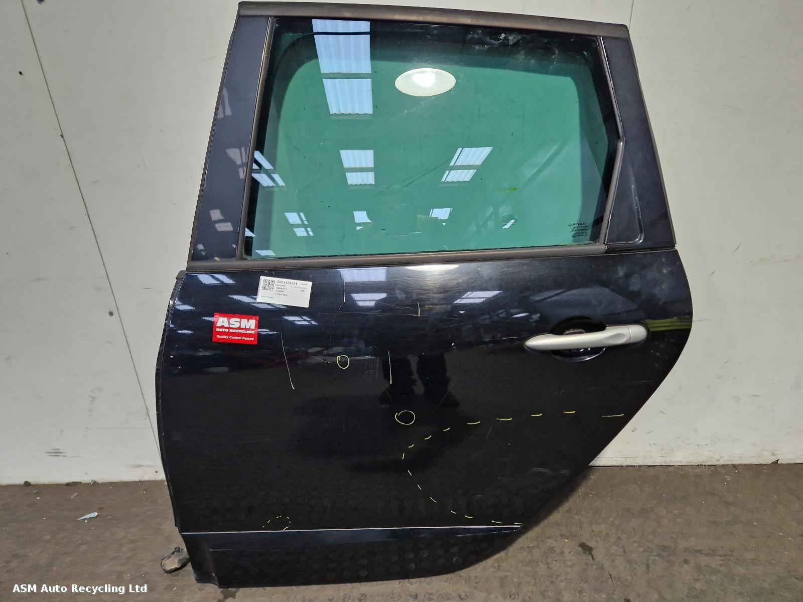 View Auto part L Rear Door Renault Scenic 2011