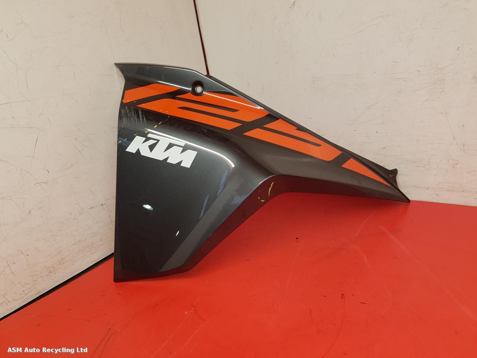 View Auto part Tank Trim Ktm 1290 Super Adventure 2017