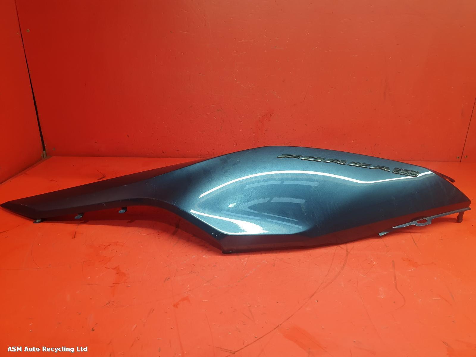 View Auto part Seat Cowl Honda Nss 300 Forza 2018