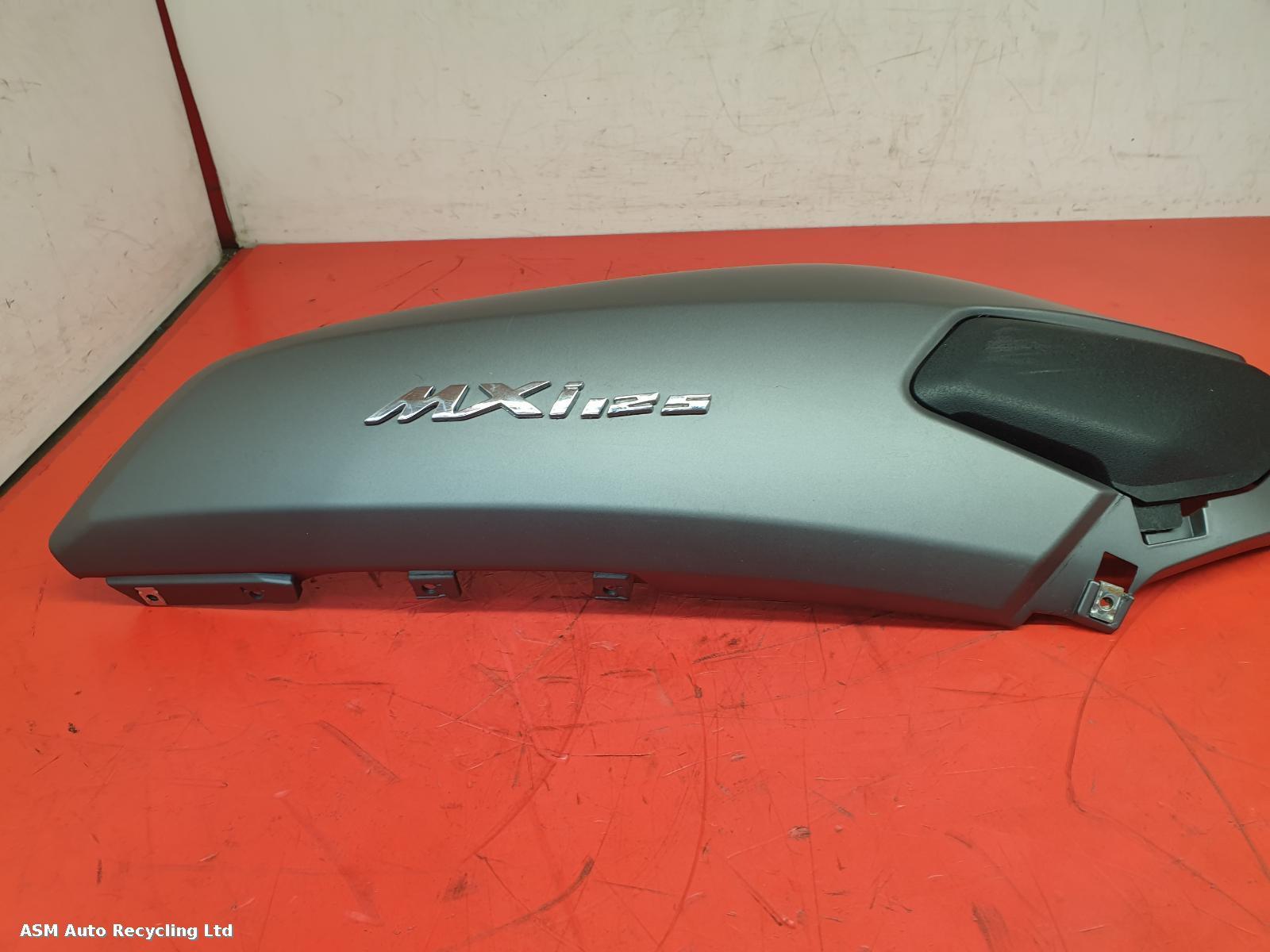 View Auto part Seat Cowl Wk Maxi Mxi 125 2023