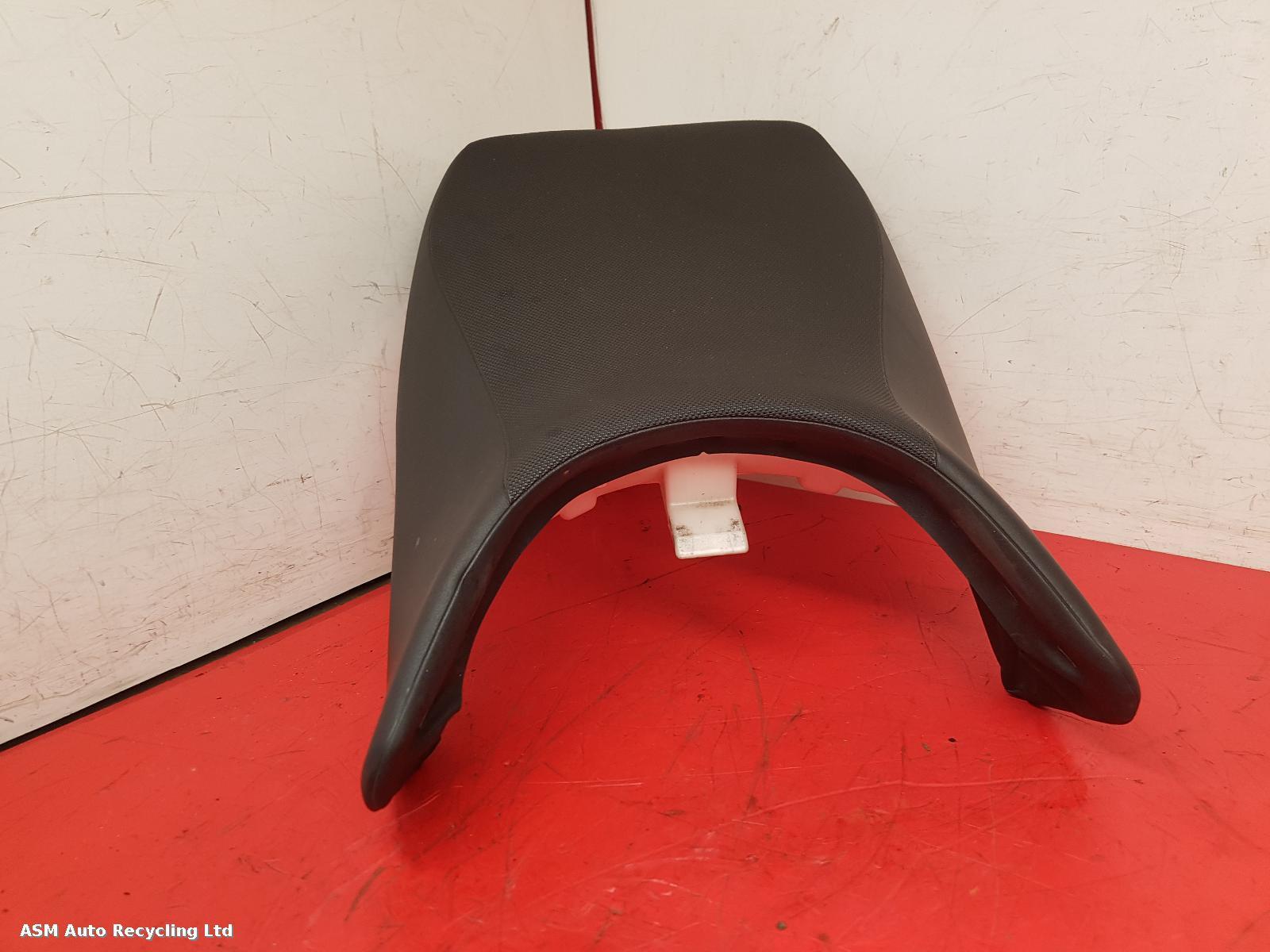 View Auto part Front Seat Yamaha Fjr1300 2007
