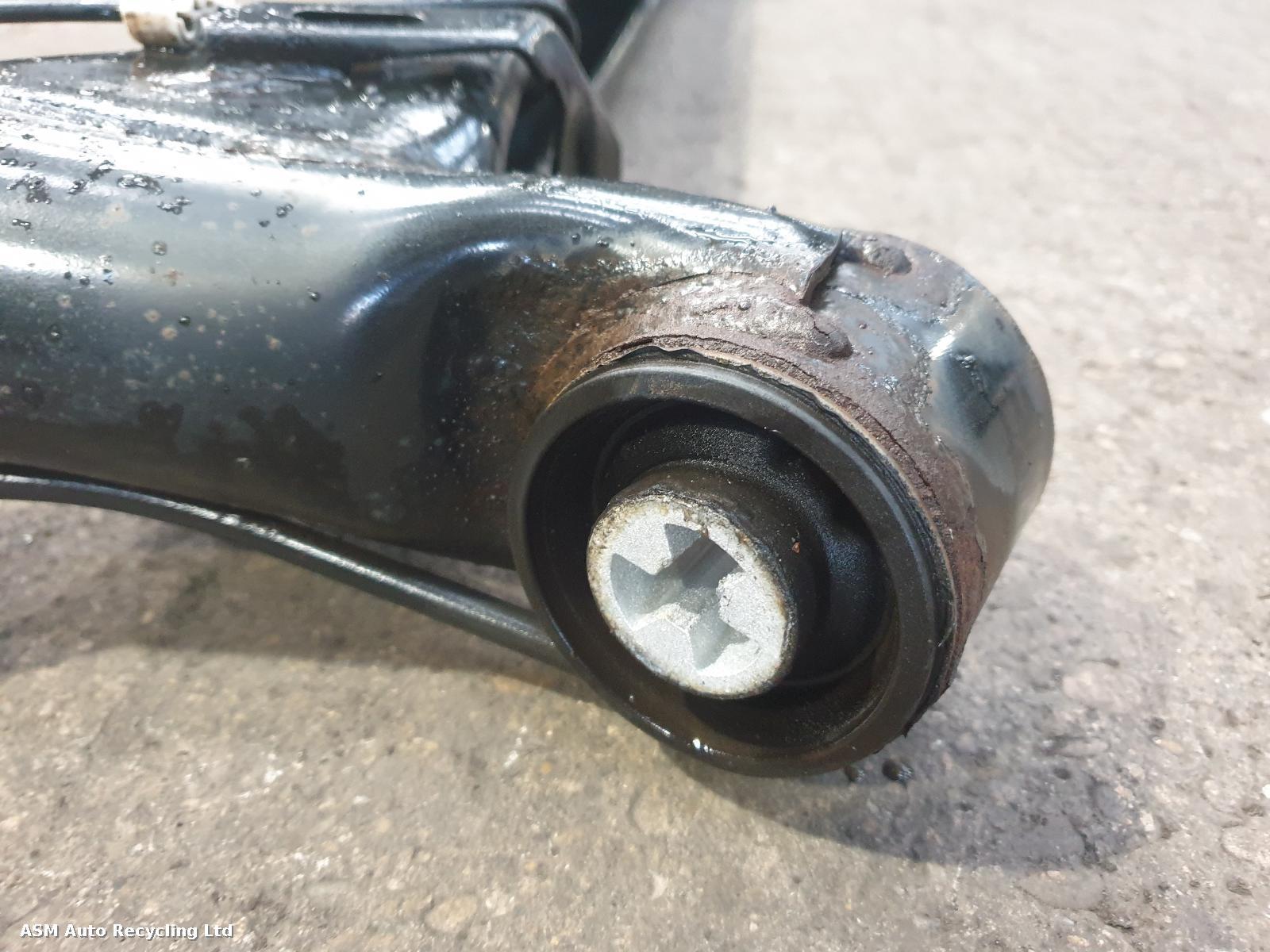 View Auto part Rear Axle Assembly Skoda Fabia 2018