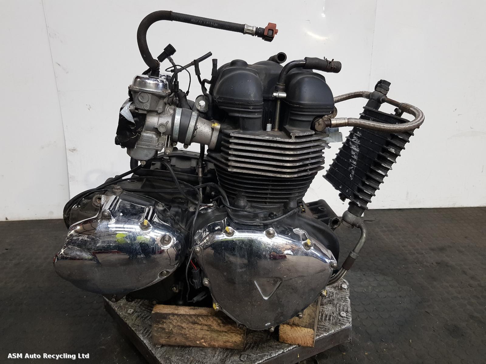 View Auto part Engine Triumph Bonneville 2010