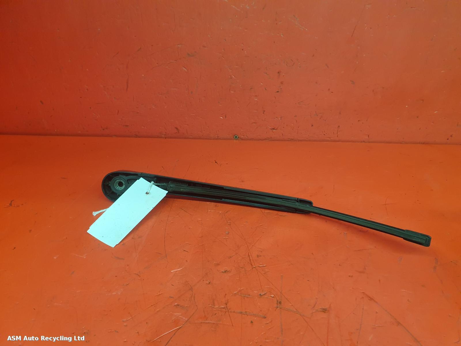 View Auto part Wiper Arm Skoda Fabia 2018