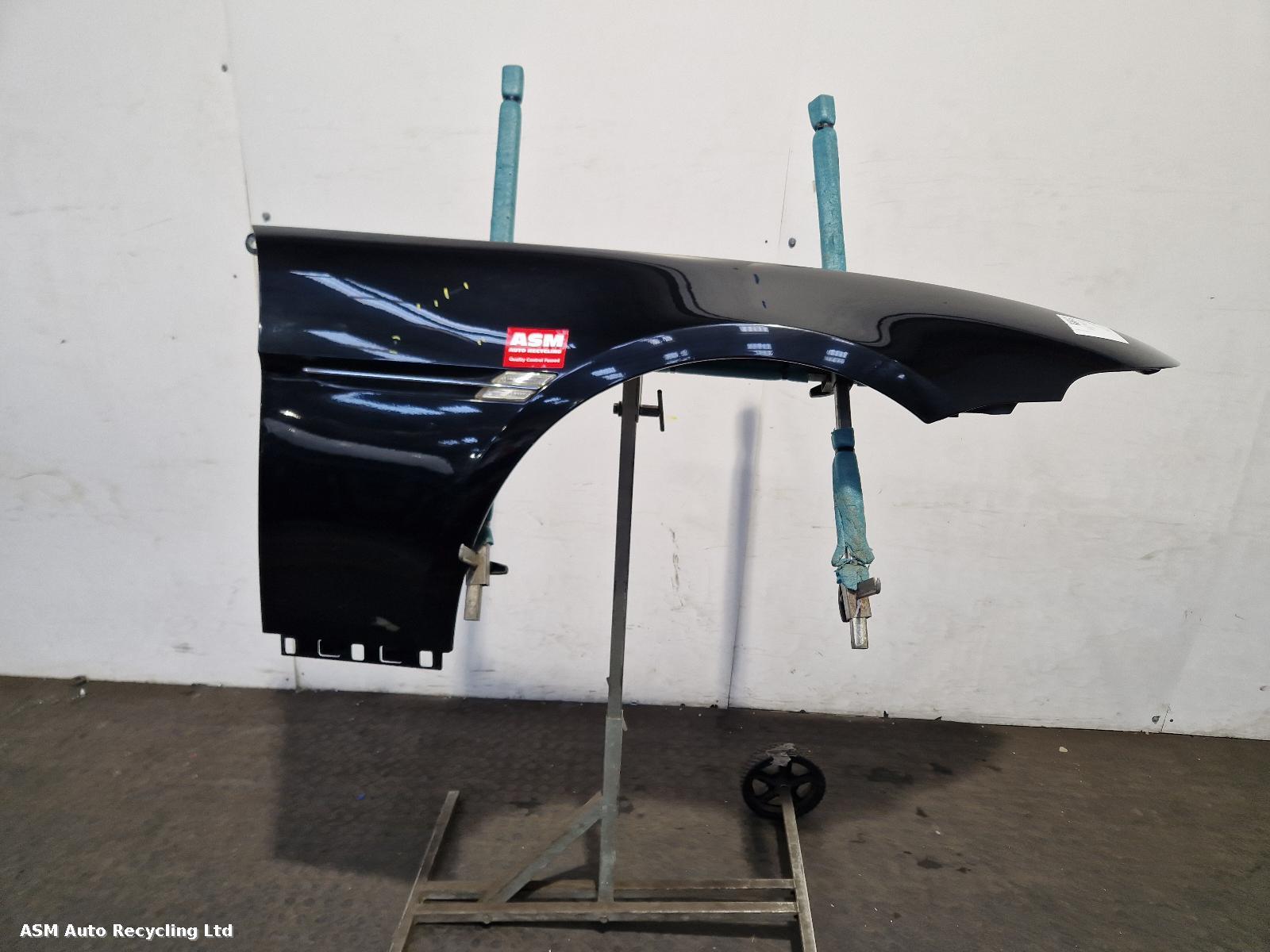 View Auto part R Wing Bmw 6 Series 2006
