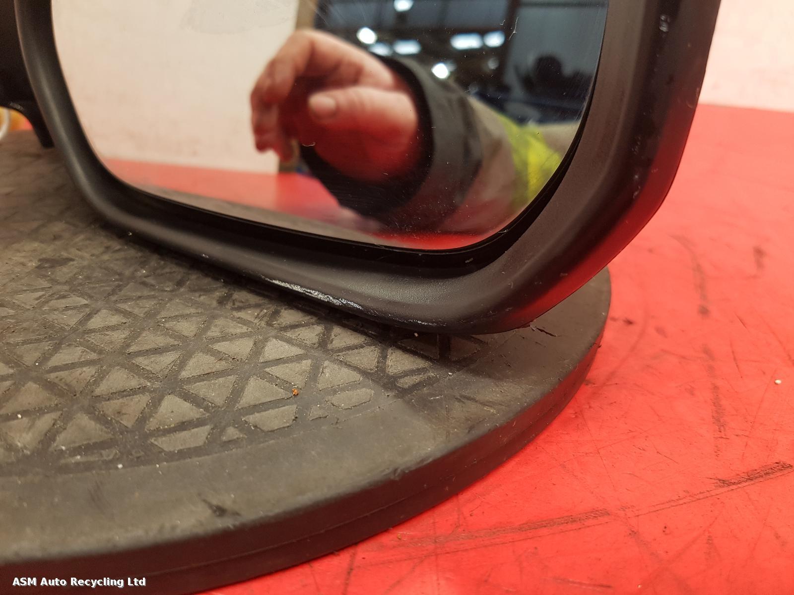 View Auto part R Door Mirror Suzuki Splash 2013
