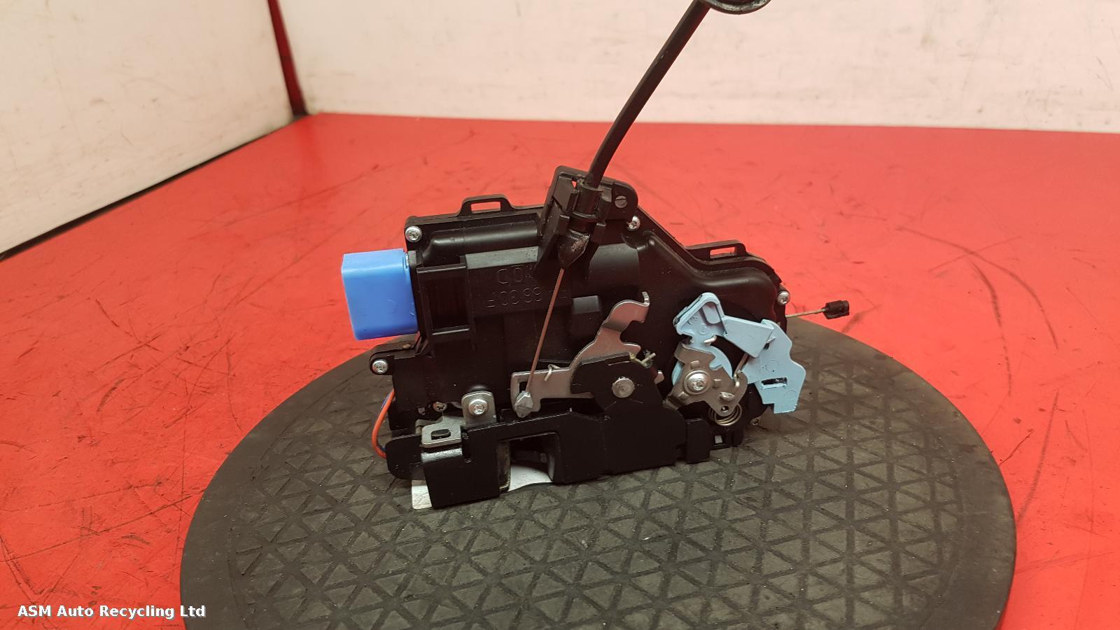 View Auto part Door Lock Assembly Skoda Octavia 2008