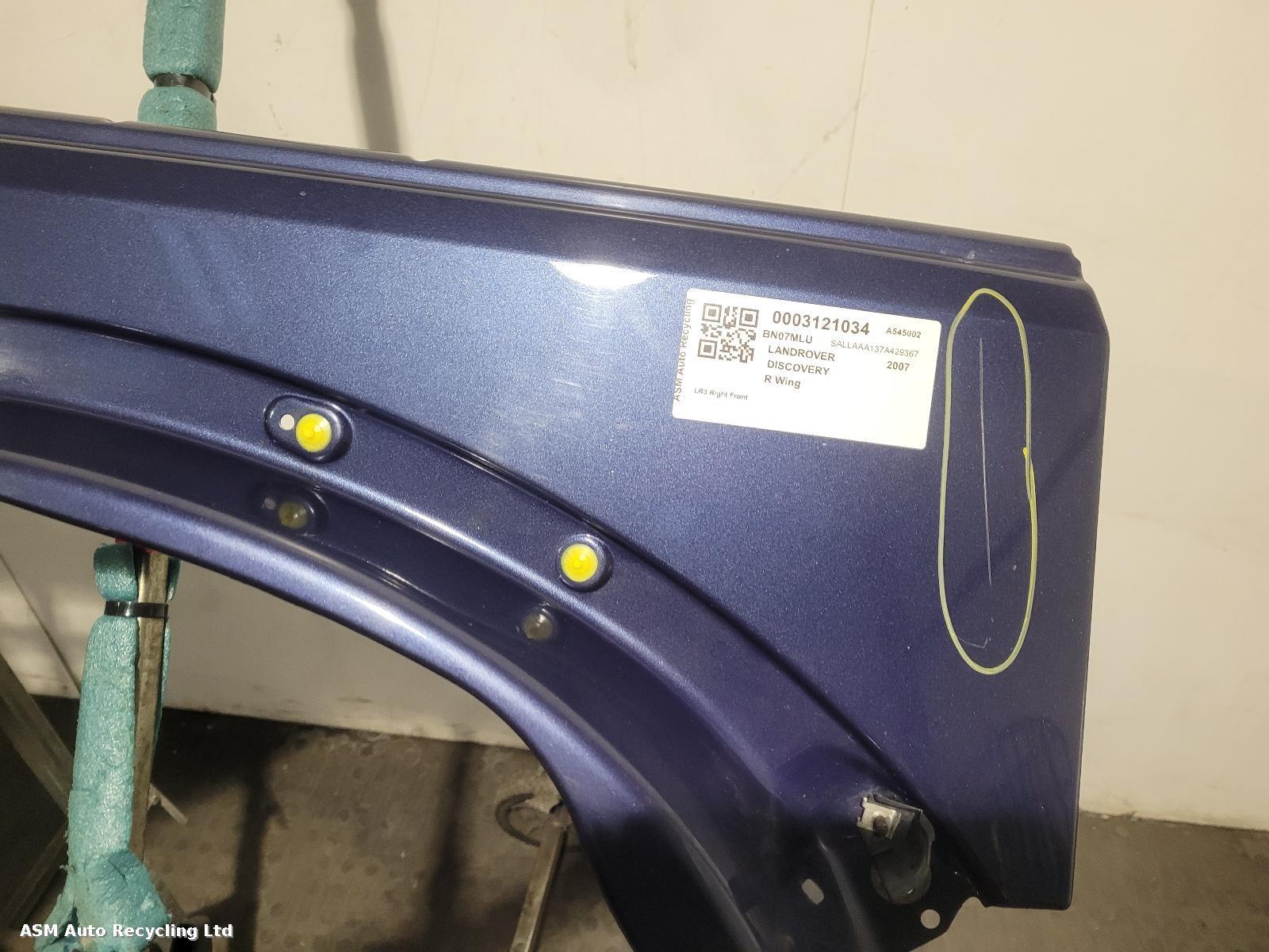 View Auto part R Wing Land Rover Discovery 2007
