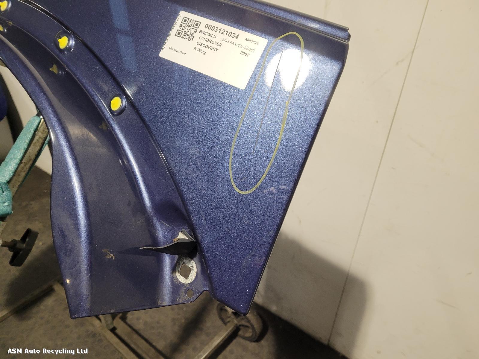 View Auto part R Wing Land Rover Discovery 2007