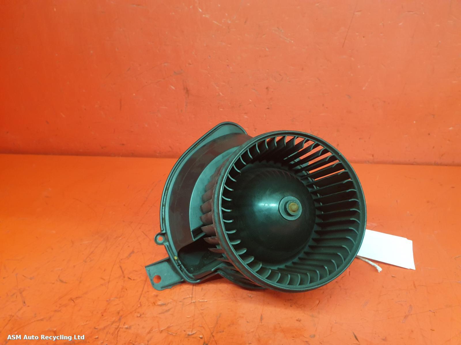 View Auto part Heater Motor/Assembly Vauxhall Corsa 2012