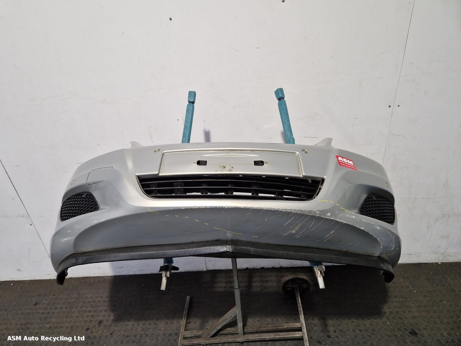 View Auto part Front Bumper Vauxhall Zafira 2010