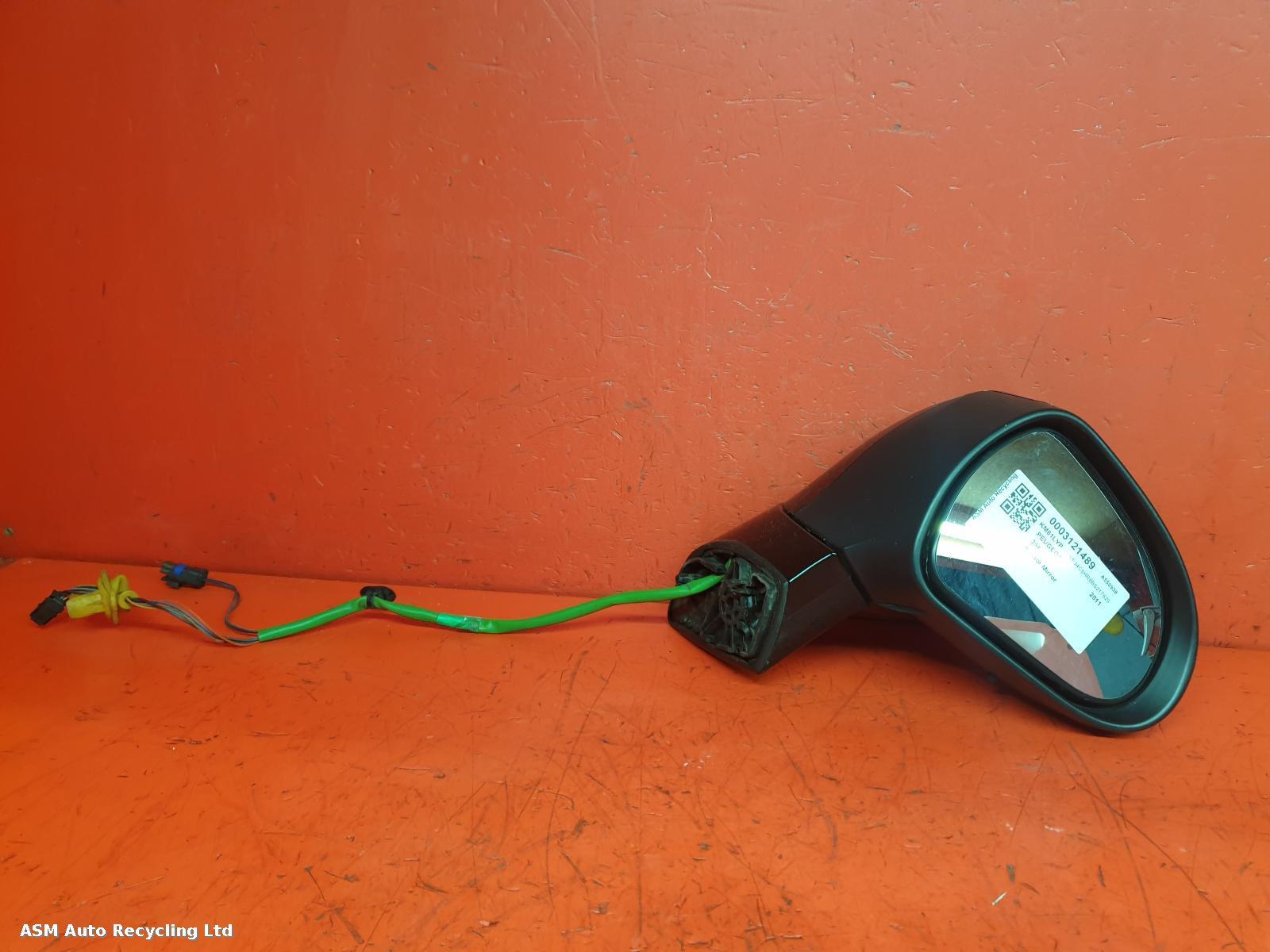 View Auto part R Door Mirror Peugeot 308 2011