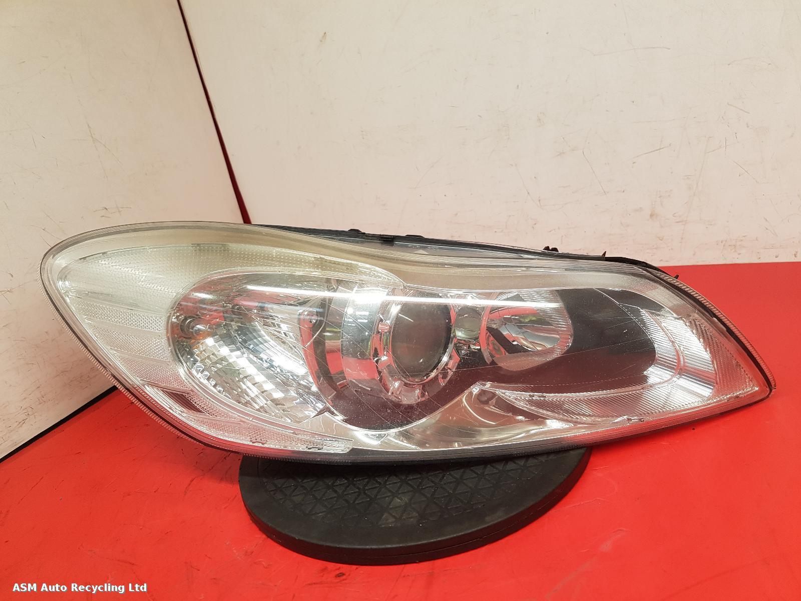 View Auto part R Headlamp Volvo C30 2010