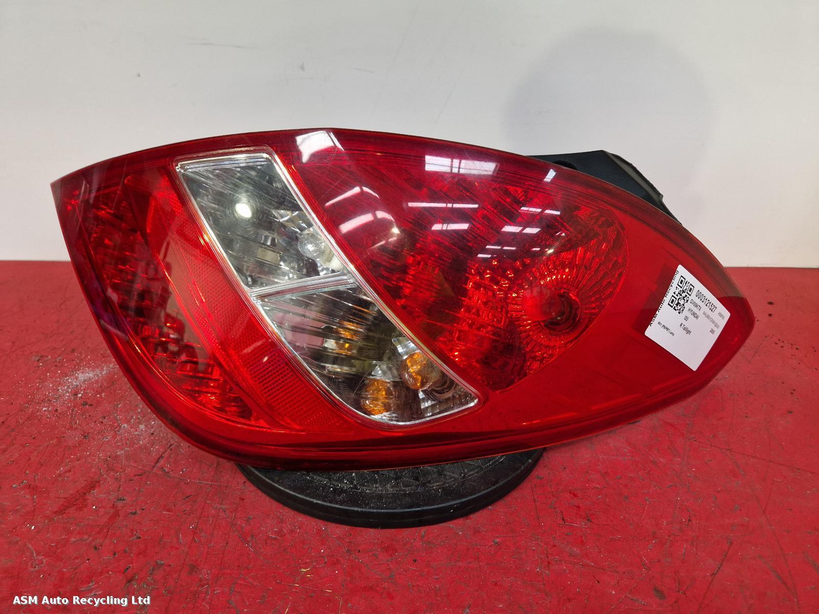 View Auto part R Taillight Hyundai I20 2009