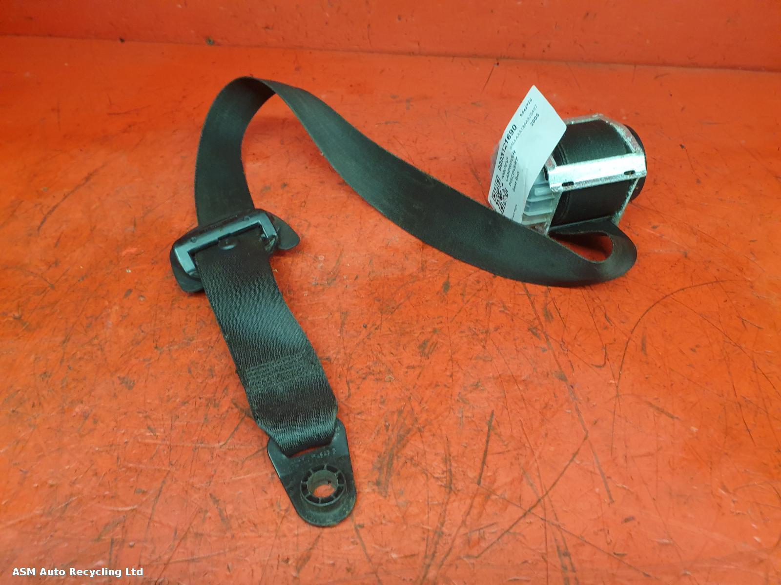 View Auto part Seat Belt Land Rover Discovery 2005