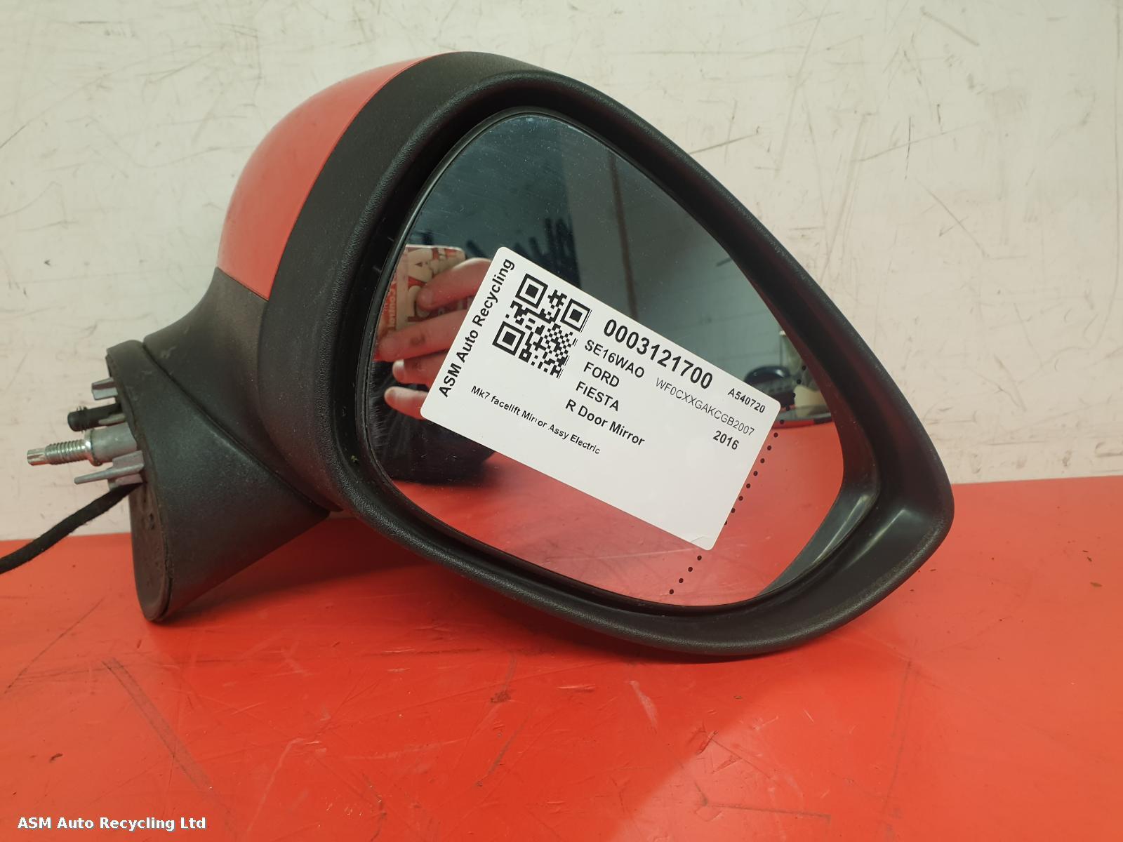 View Auto part R Door Mirror Ford Fiesta 2016