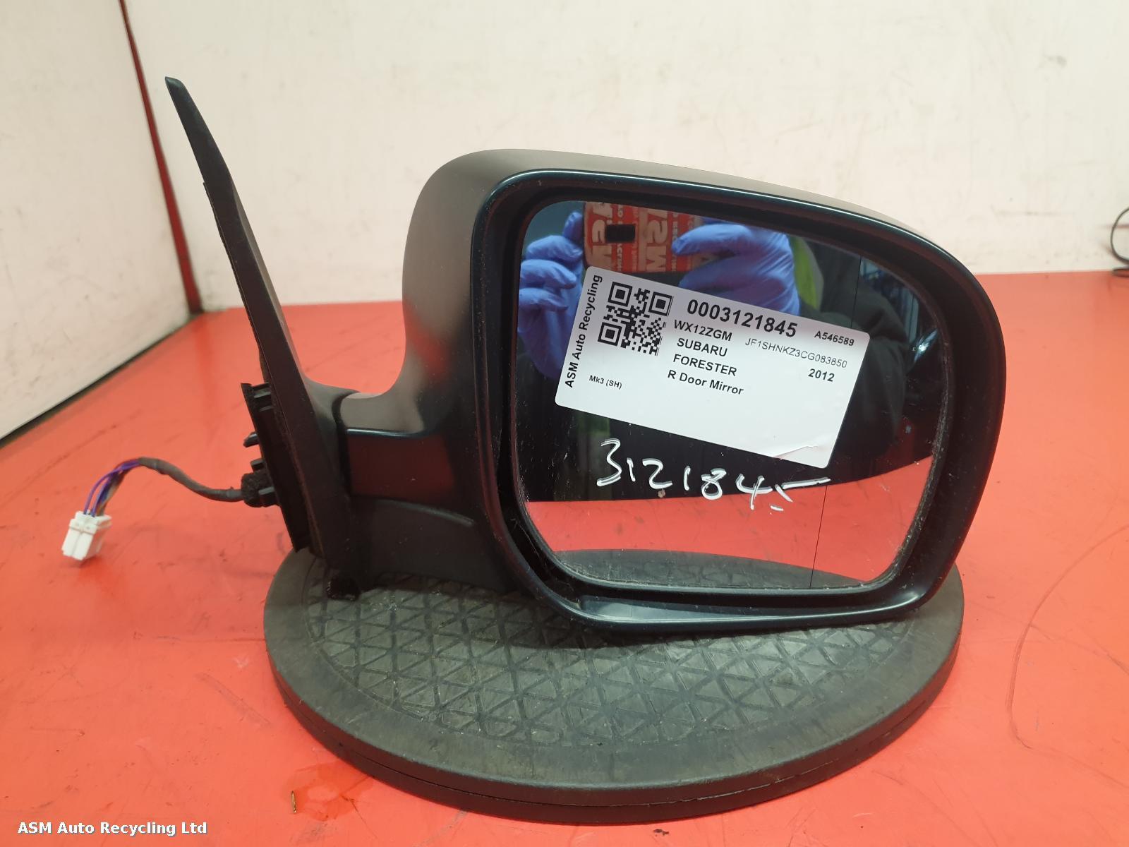 View Auto part R Door Mirror Subaru Forester 2012