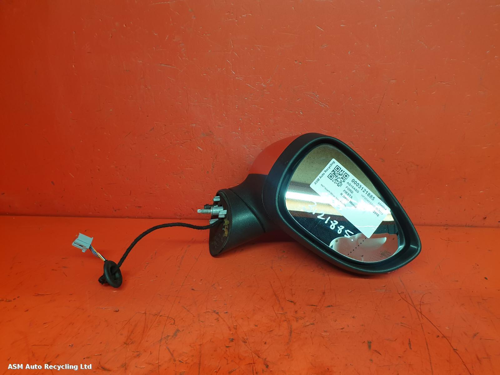 View Auto part R Door Mirror Ford Fiesta 2016