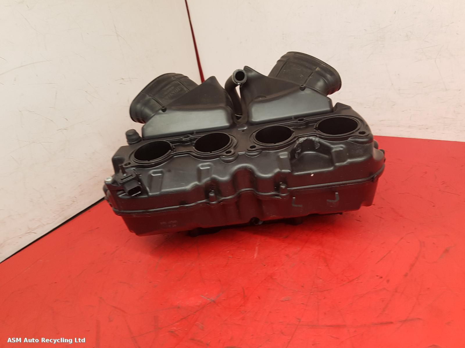 View Auto part Air Cleaner/Box Honda Cbr 1000 Ra-e 2015