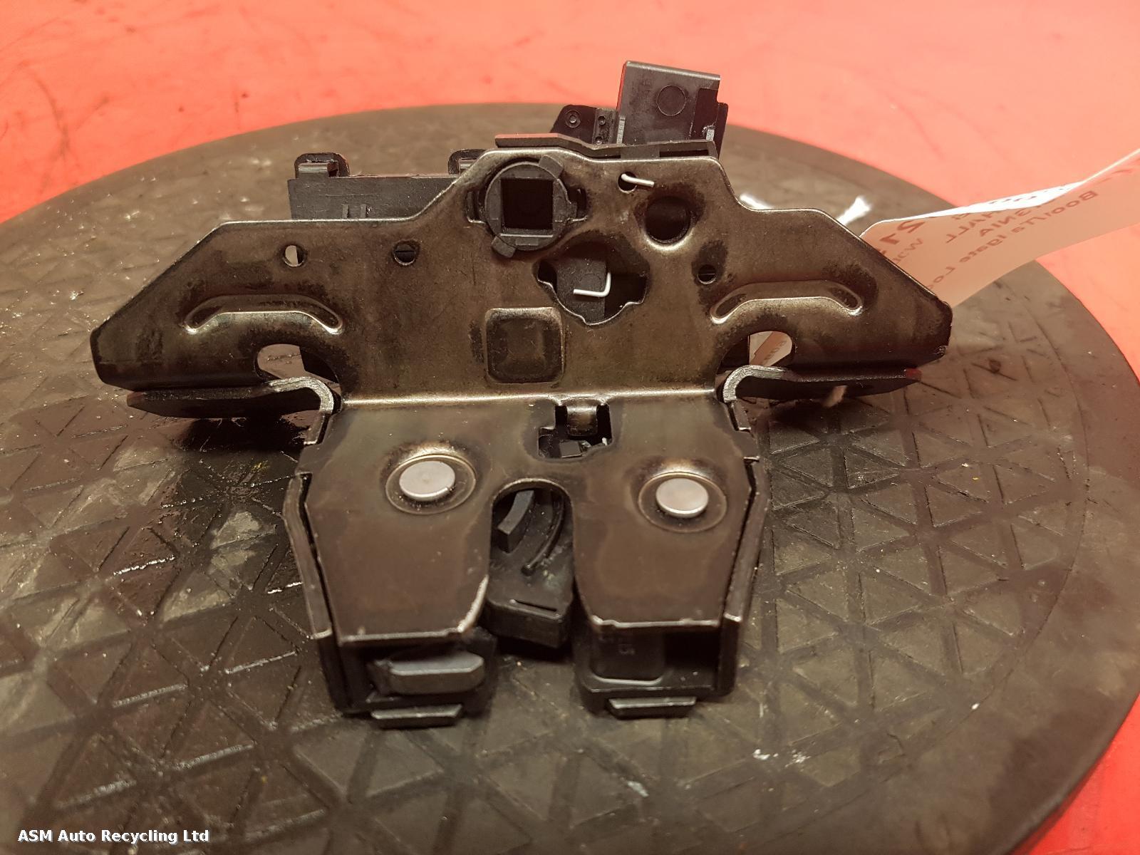 View Auto part Bootlid/Tailgate Lock Vauxhall Insignia 2017