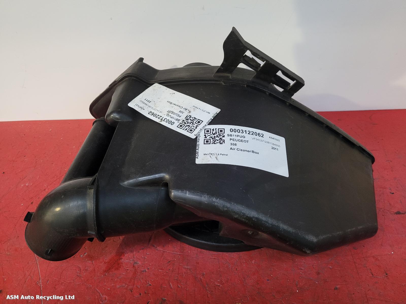 View Auto part Air Cleaner/Box Peugeot 308 2011