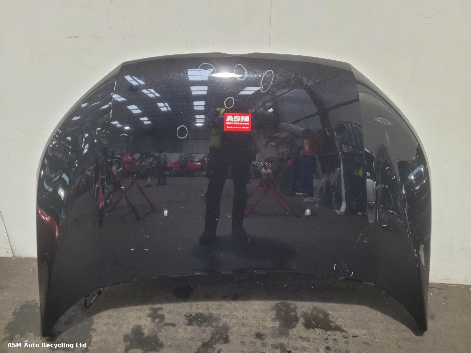 View Auto part Bonnet Ford Ecosport 2016