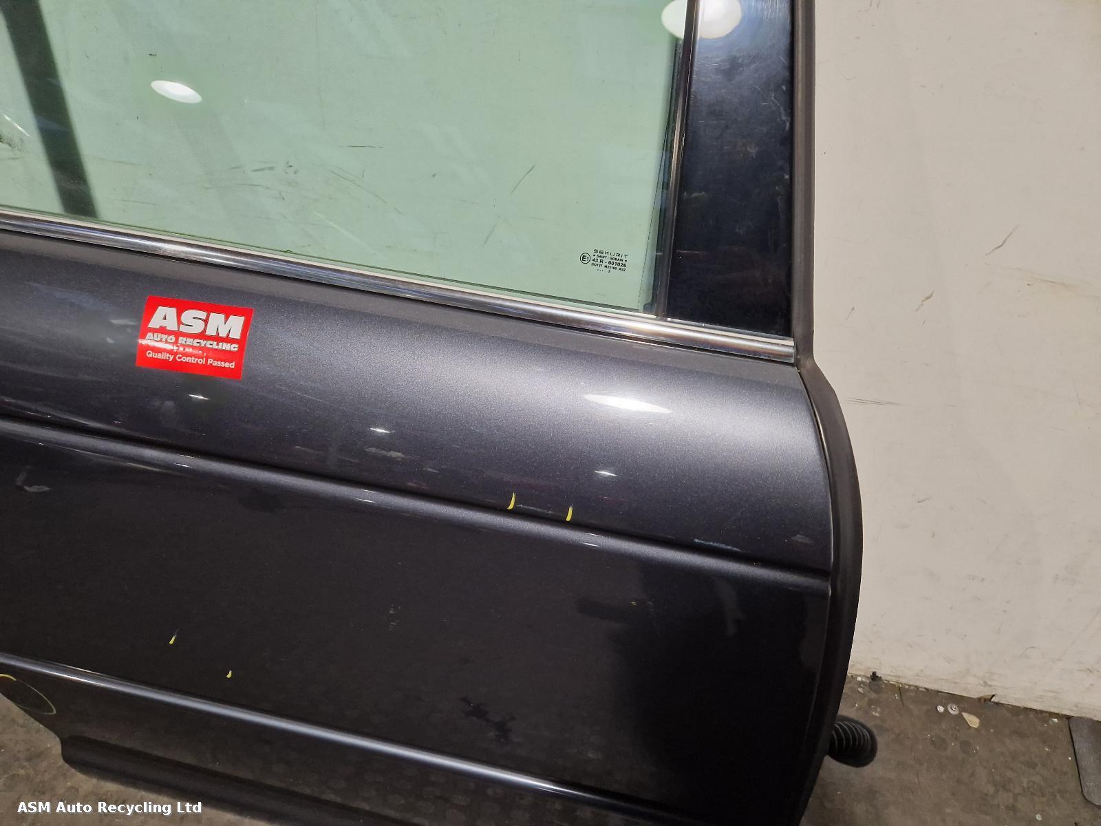 View Auto part R Rear Door Jaguar Xj 2004