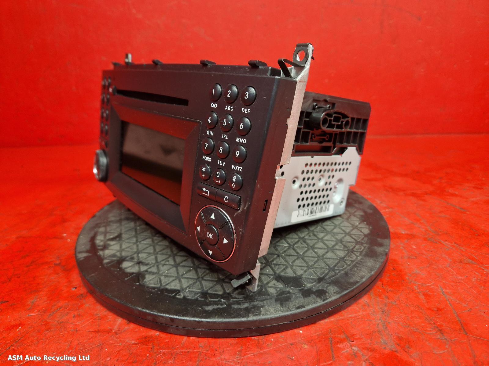 View Auto part A/V Equipment Mercedes Clc 2010