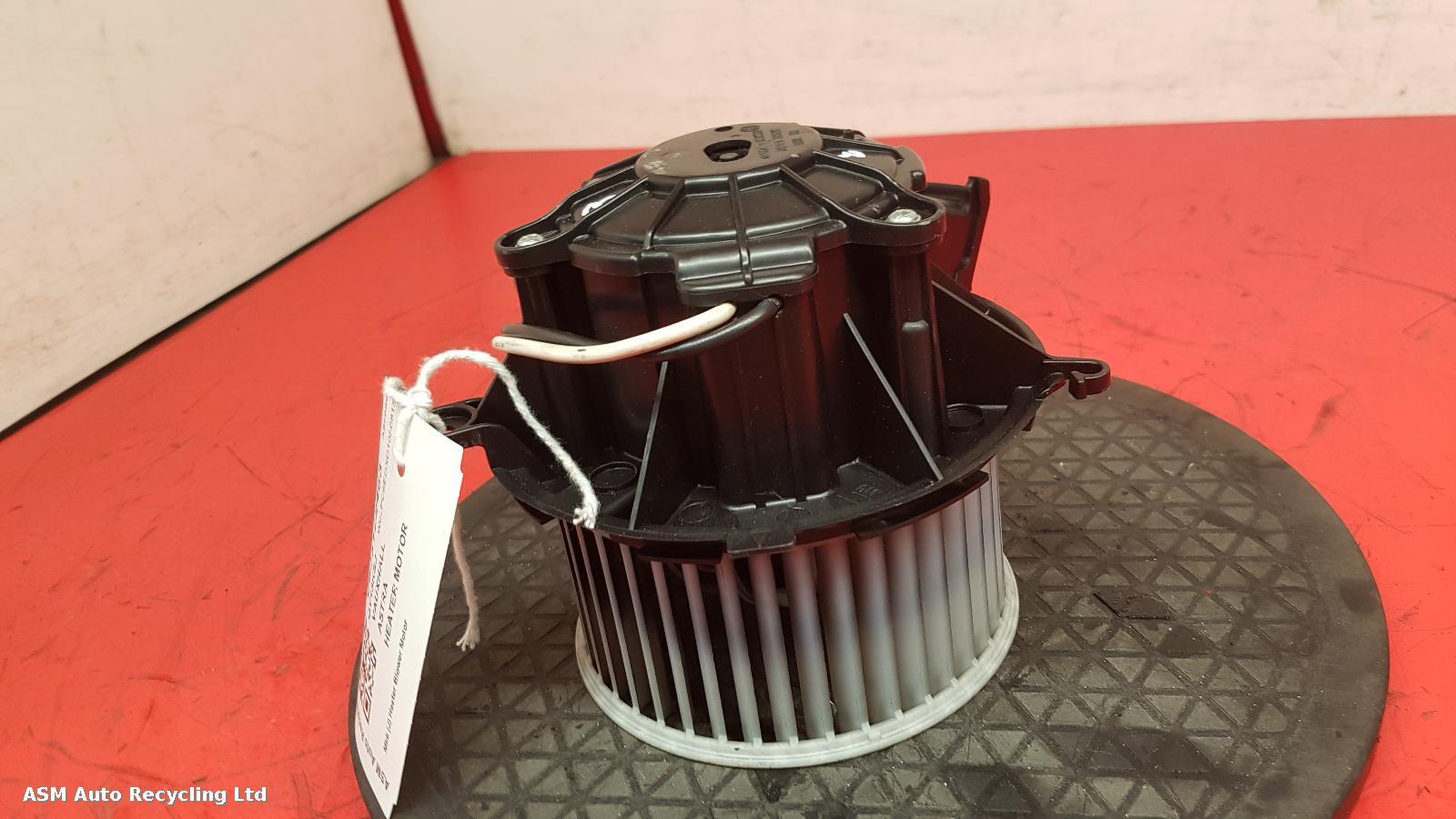 View Auto part Heater Motor/Assembly Vauxhall Astra 2013