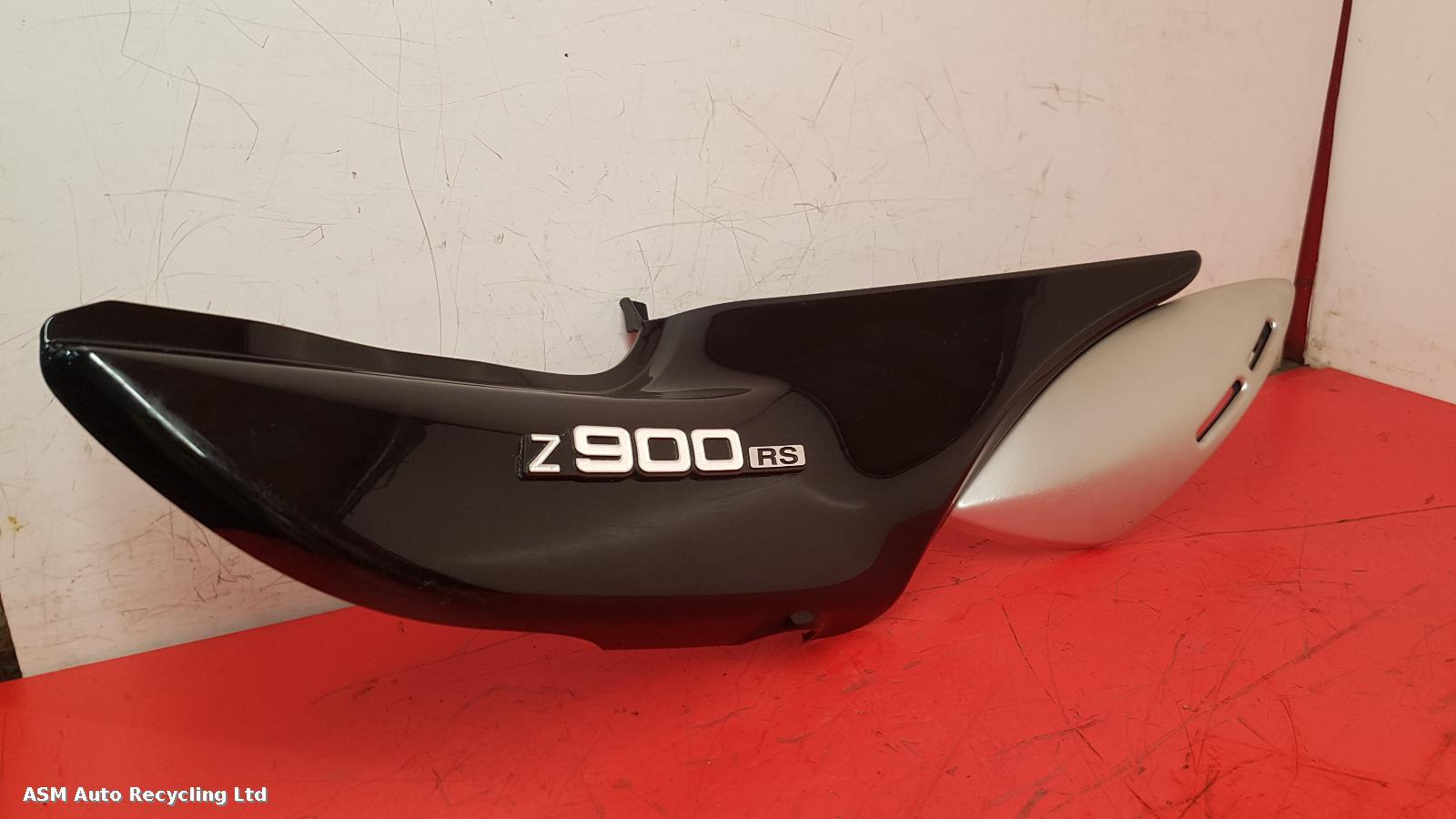 View Auto part Side Panel Right Kawasaki Z900 Rs 2022