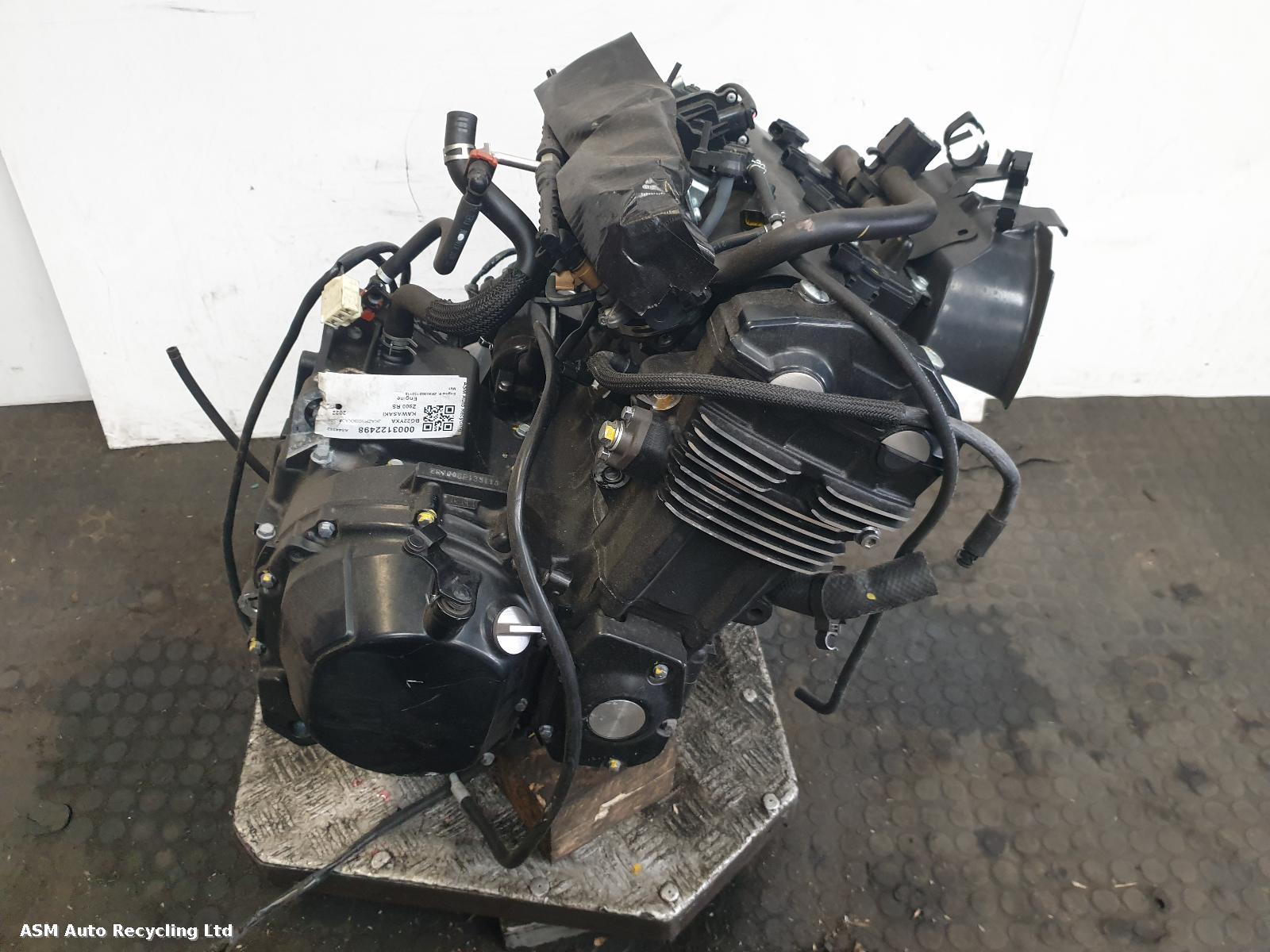 View Auto part Engine Kawasaki Z900 Rs 2022