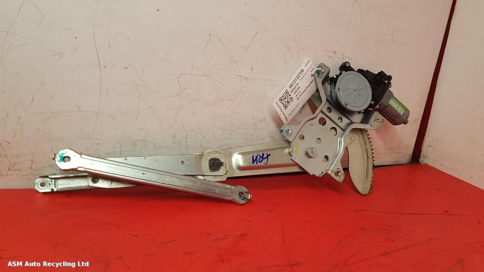 View Auto part RF Window Regulator Suzuki Alto 2013