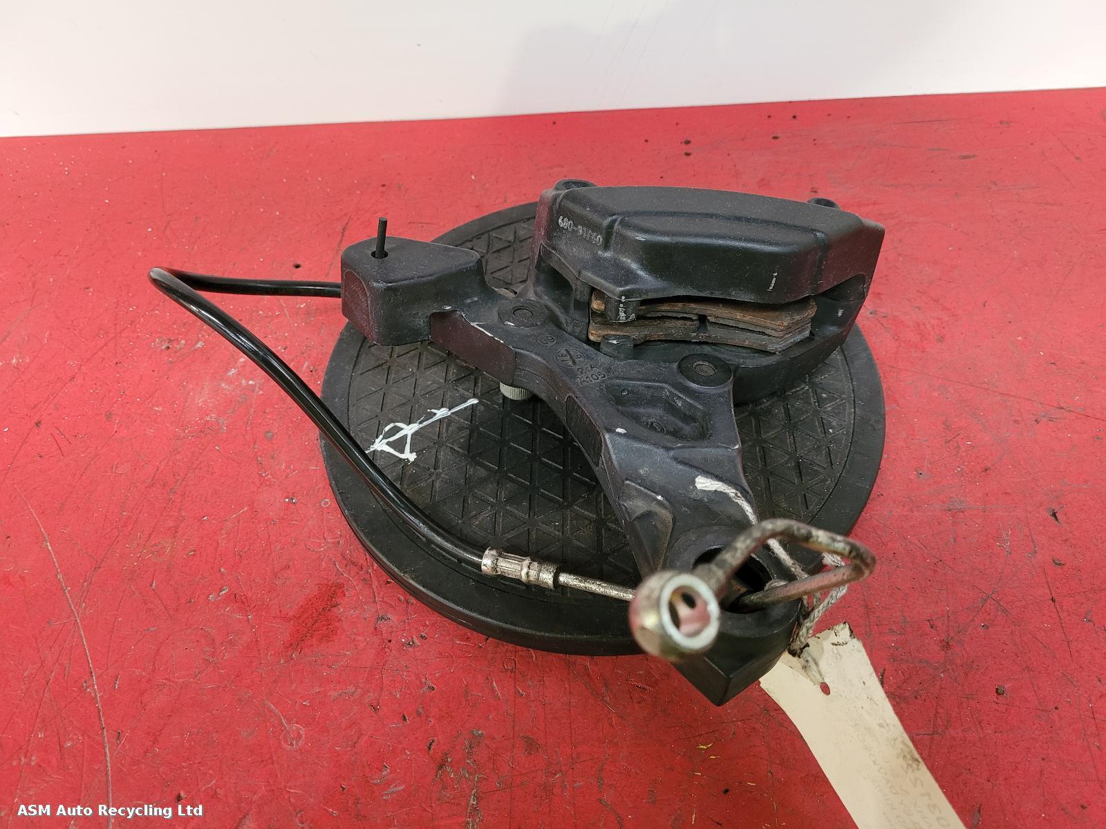 View Auto part Caliper Harley Davidson Road King 2010