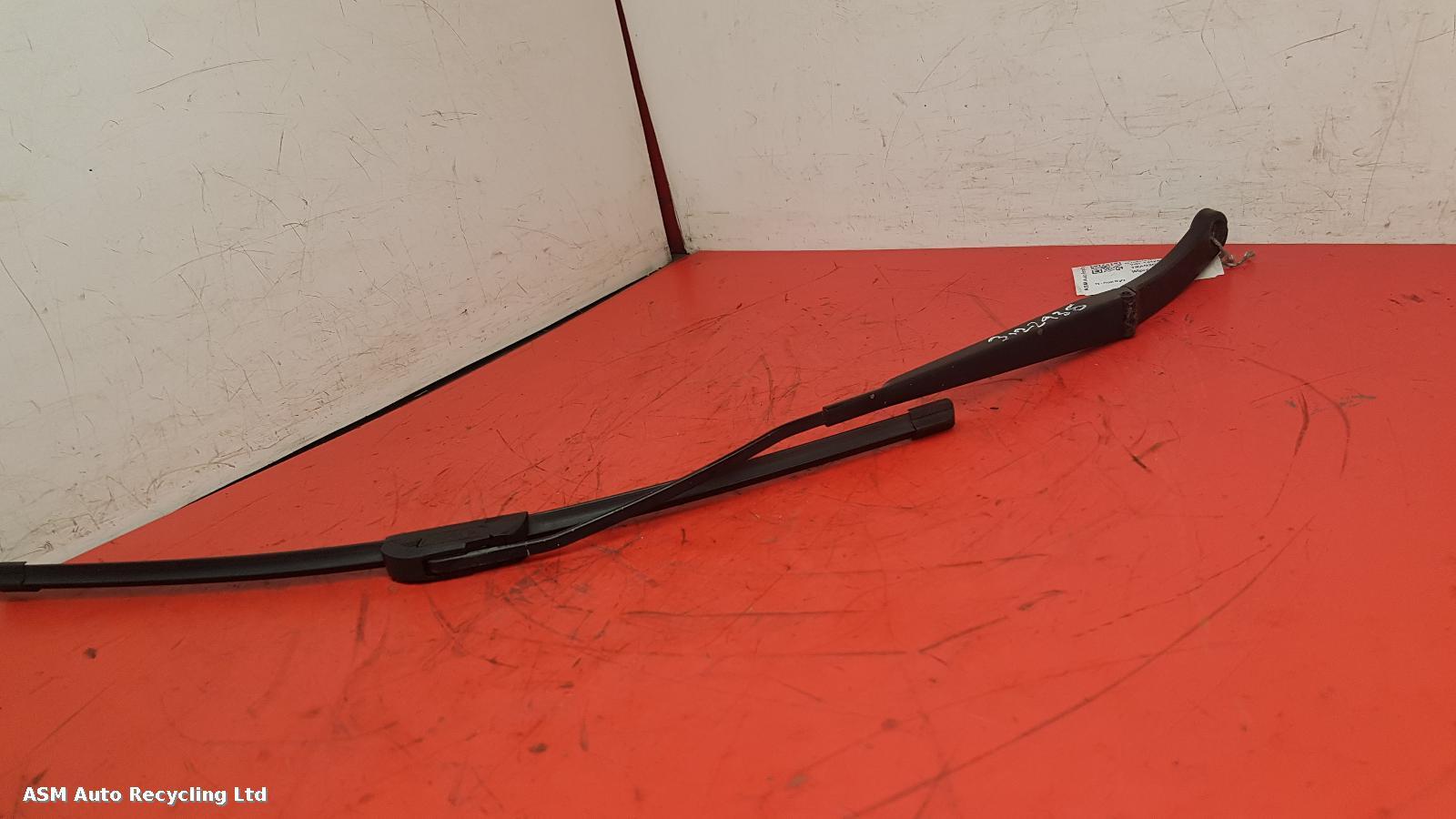 View Auto part Wiper Arm Volkswagen Transporter 2006