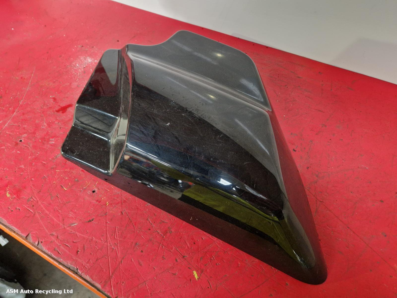 View Auto part Side Panel Left Harley Davidson Road King 2010