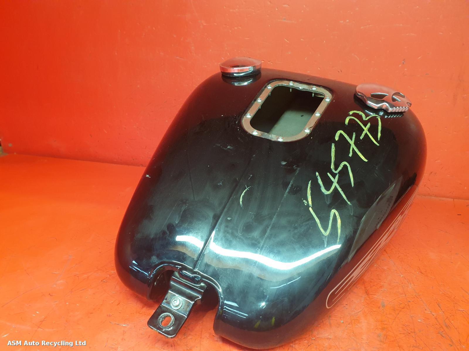 View Auto part Fuel Tank Harley Davidson Fxsti Softail Standard 2005