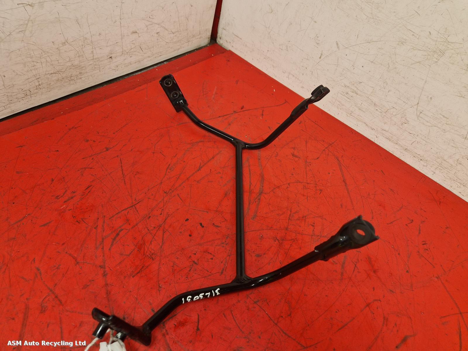 View Auto part Headlight Bracket Right Kawasaki Zx9 R 2000