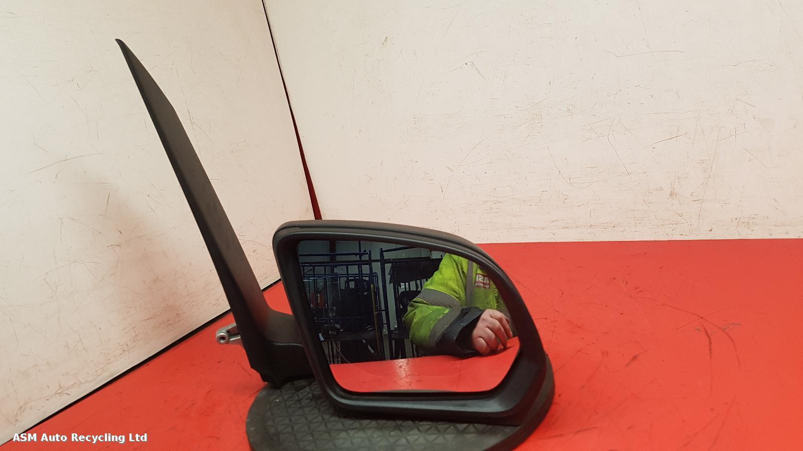 View Auto part R Door Mirror Mercedes Vito 2018