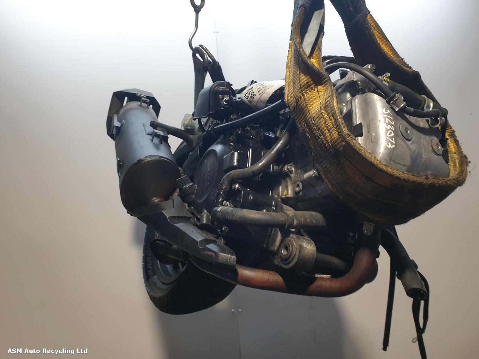 View Auto part Engine Honda Adv350 2022