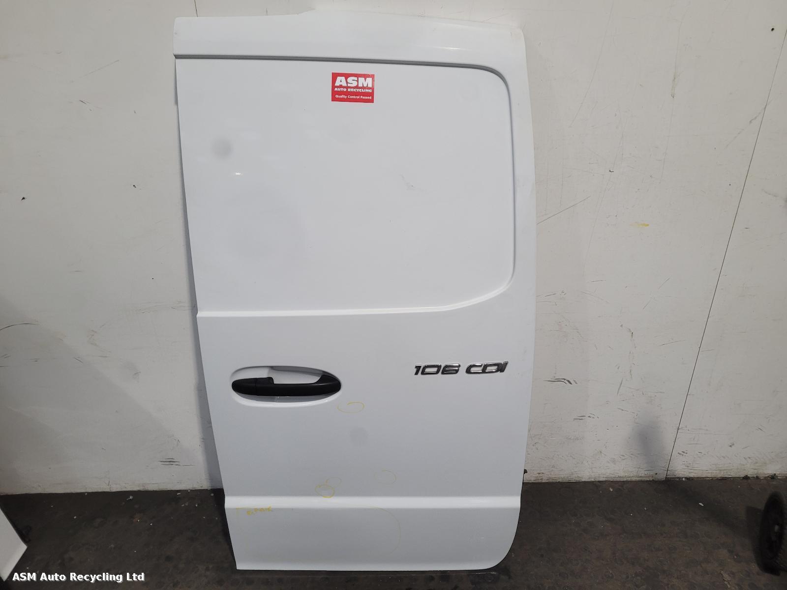 View Auto part R Rear Door Mercedes Vito 2018