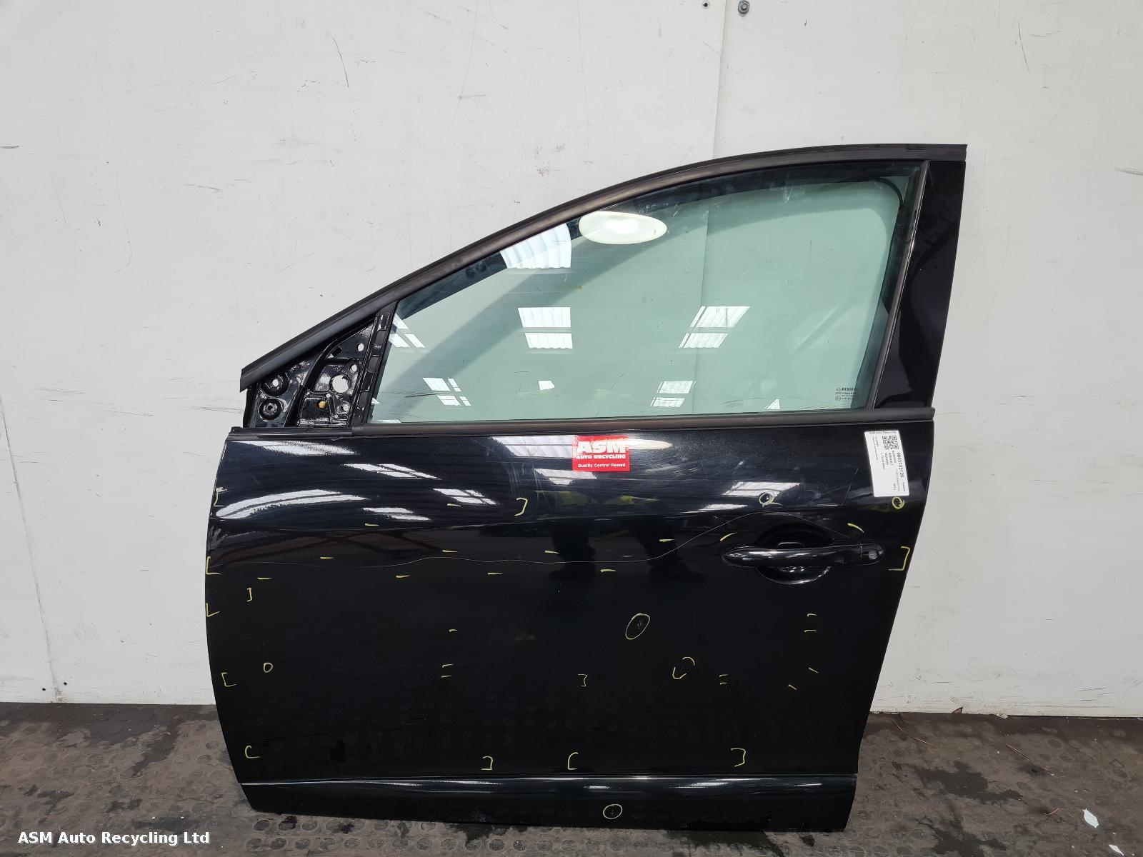 View Auto part L Front Door Renault Megane 2013