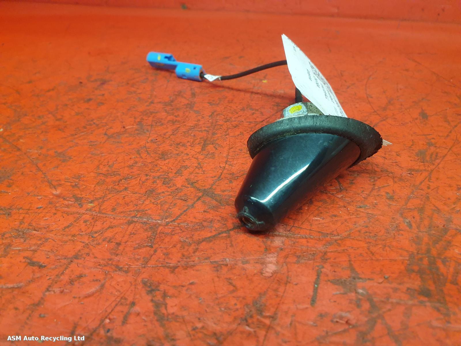 View Auto part Antenna Vauxhall Zafira 2011