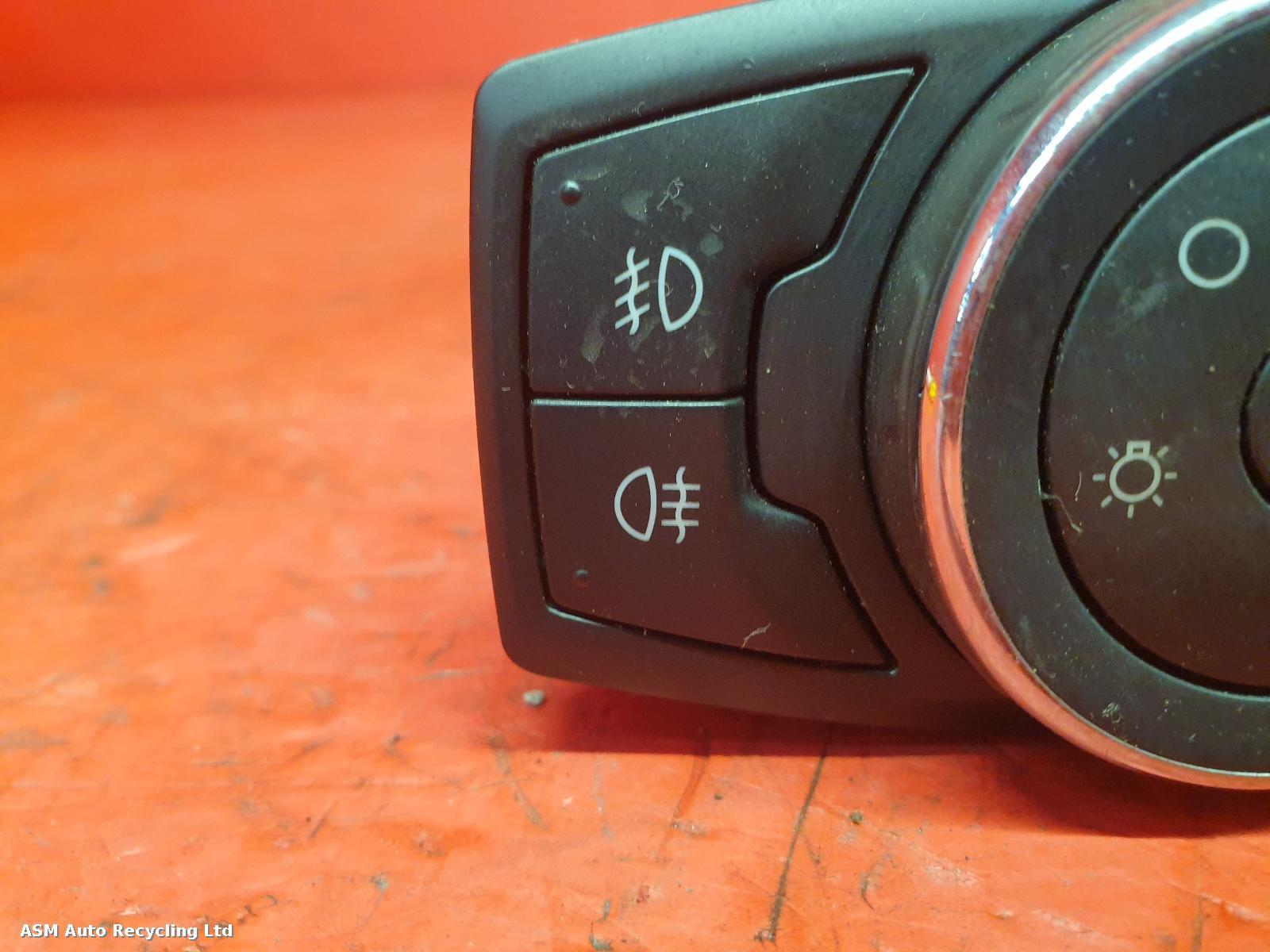View Auto part Headlight Switch Ford Focus 2012