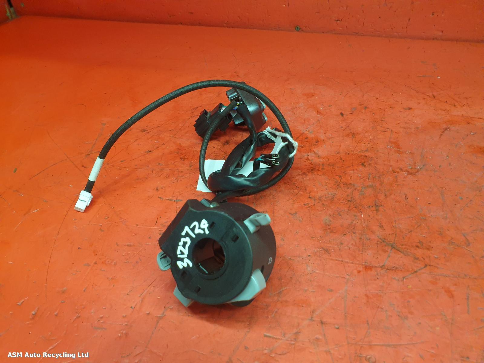View Auto part LH Switch Gear Zontes Zt 125-m 2023